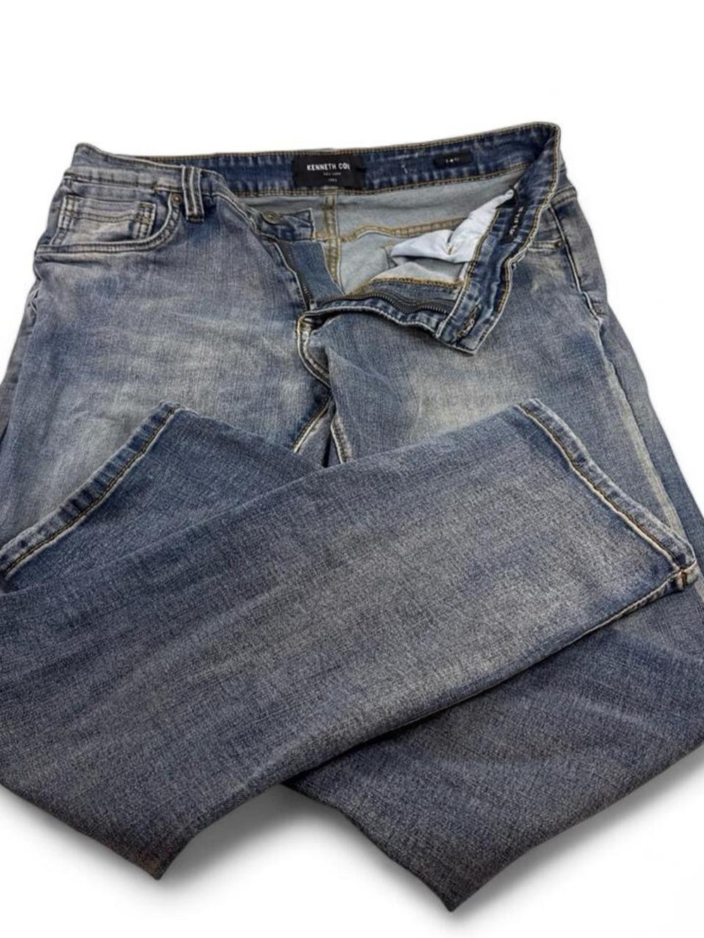 Kenneth Cole Slim Straight Blue Wash Jeans